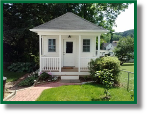 sweet pea cottage dollhouse